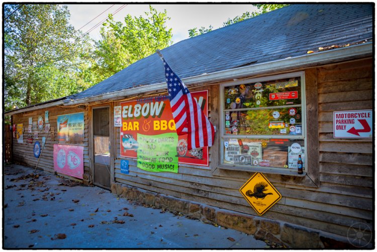 Elbow Inn