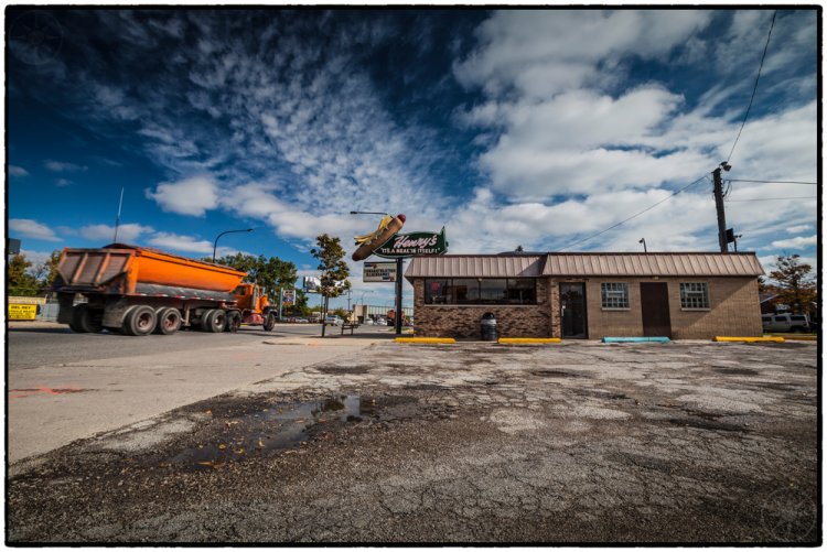 Henry's Drive-In